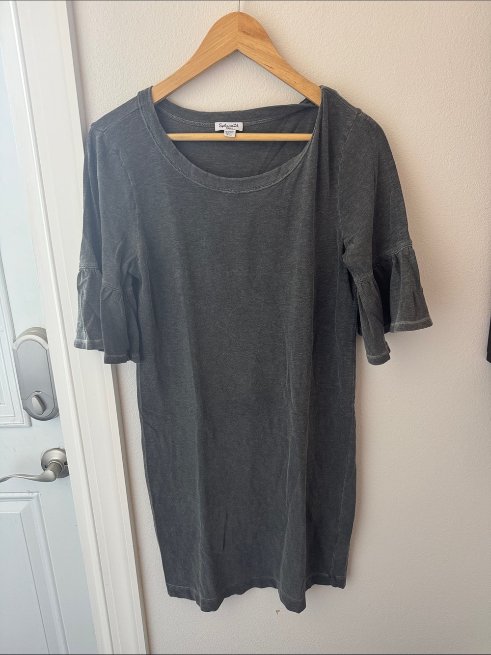 • Splendid • 100% Cotton Ruffle Sleeve Charcoal Dress Small